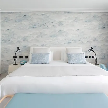 Lava מלון פוארטו דל כרמן