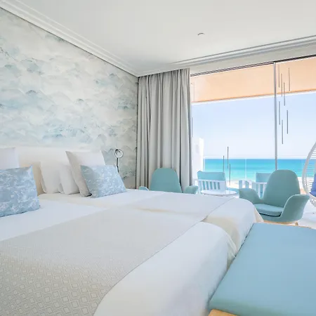 Lava Hotell 5*
