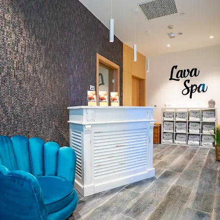 Lava Hotell