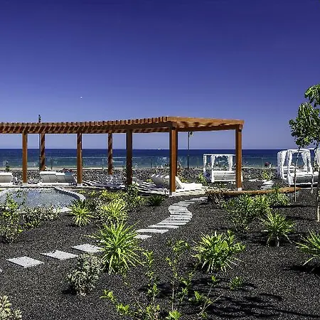 Lava Hotell