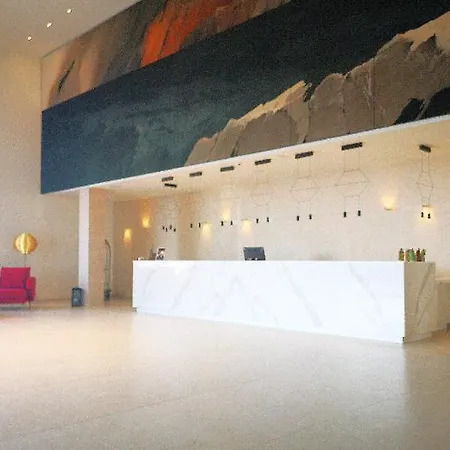Lava Hotell