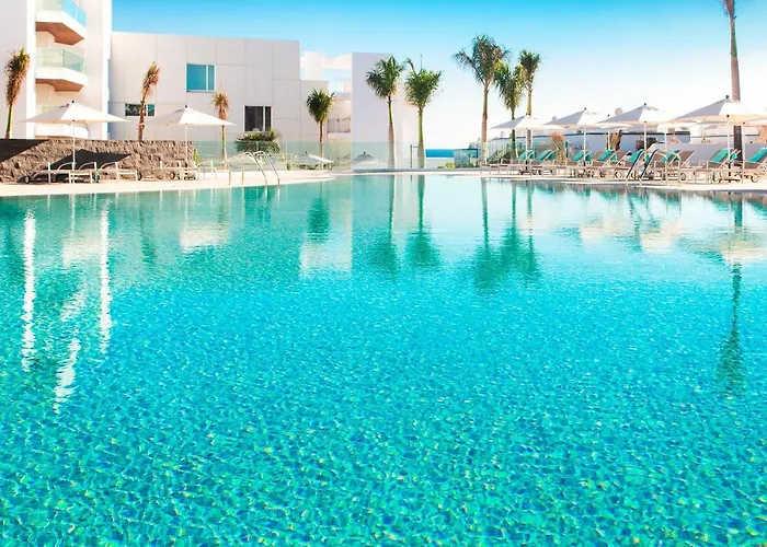 Lava Hotel 5*