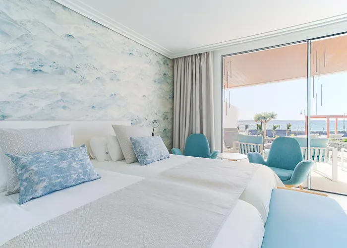 Lava 5* Puerto del Carmen (Lanzarote)