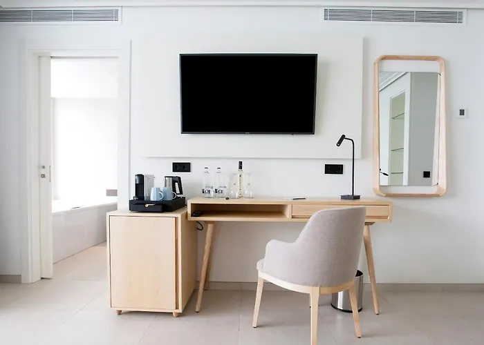 Lava Puerto del Carmen (Lanzarote)